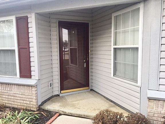 3rd image of 408 Bridgestone Dr