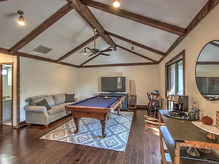 8917 S 70th East Ave — Photo 15