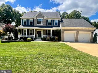 390 Cross Creek Dr, Huntingtown, MD 20639