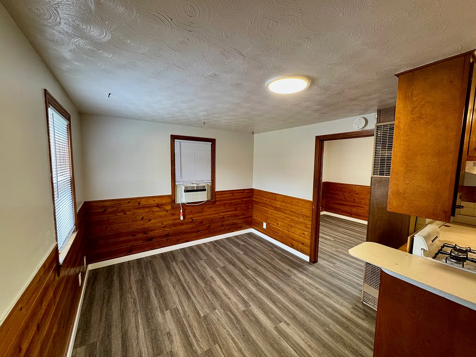 1 bed, 390 sqft, $750 — Photo 2