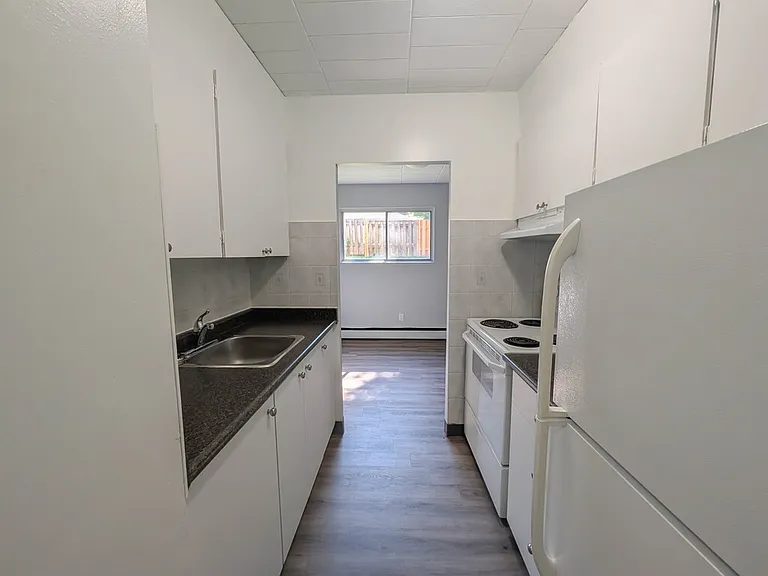 2B Arlington Ave #107 — Photo 9