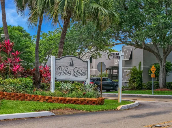 1505 NW 113th Ave, Pembroke Pines, FL 33026