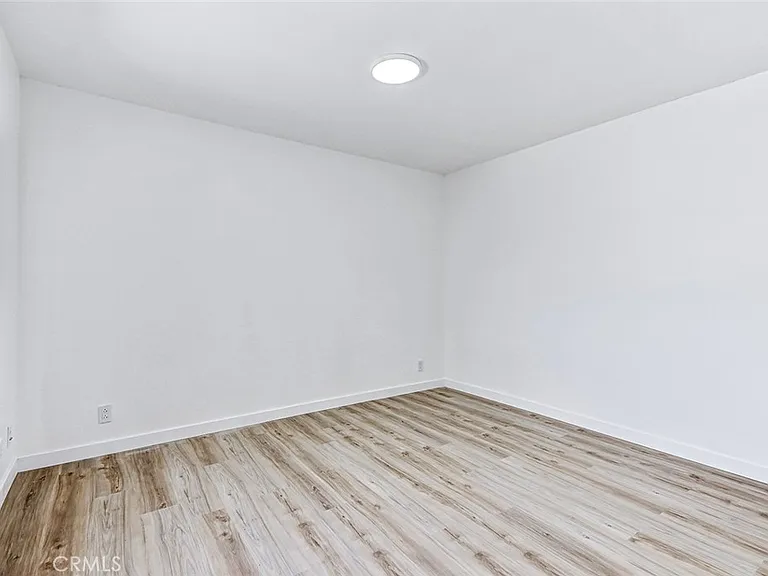 107 S Helberta Ave #4 — Photo 11