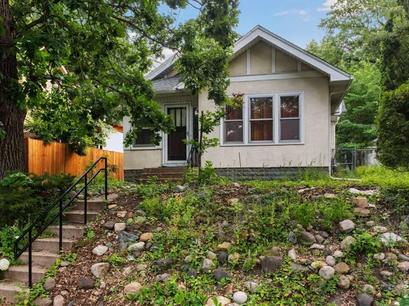 217 Cecil St SE, Minneapolis, MN 55414