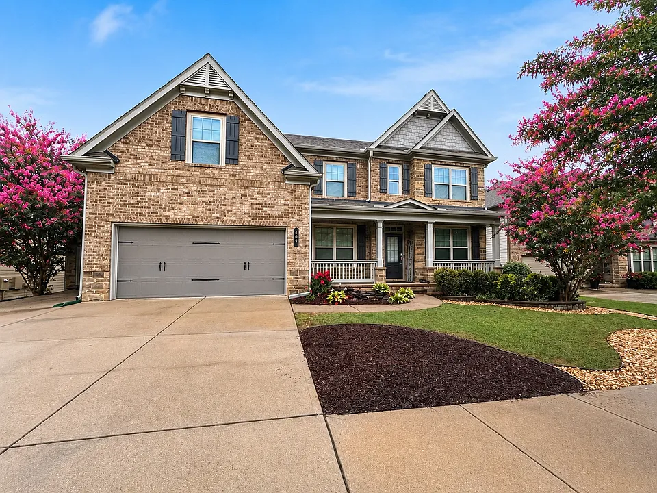 407 Hathaway Ave