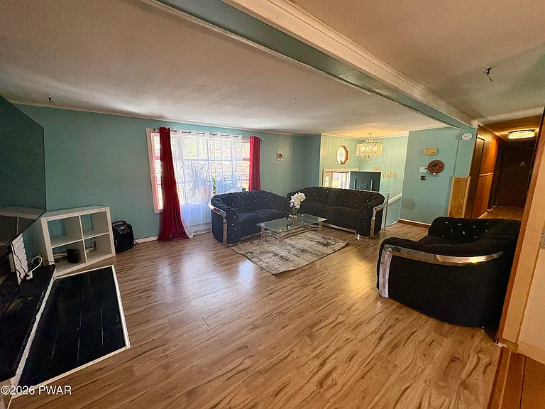 2193 Spring Dr — Photo 9