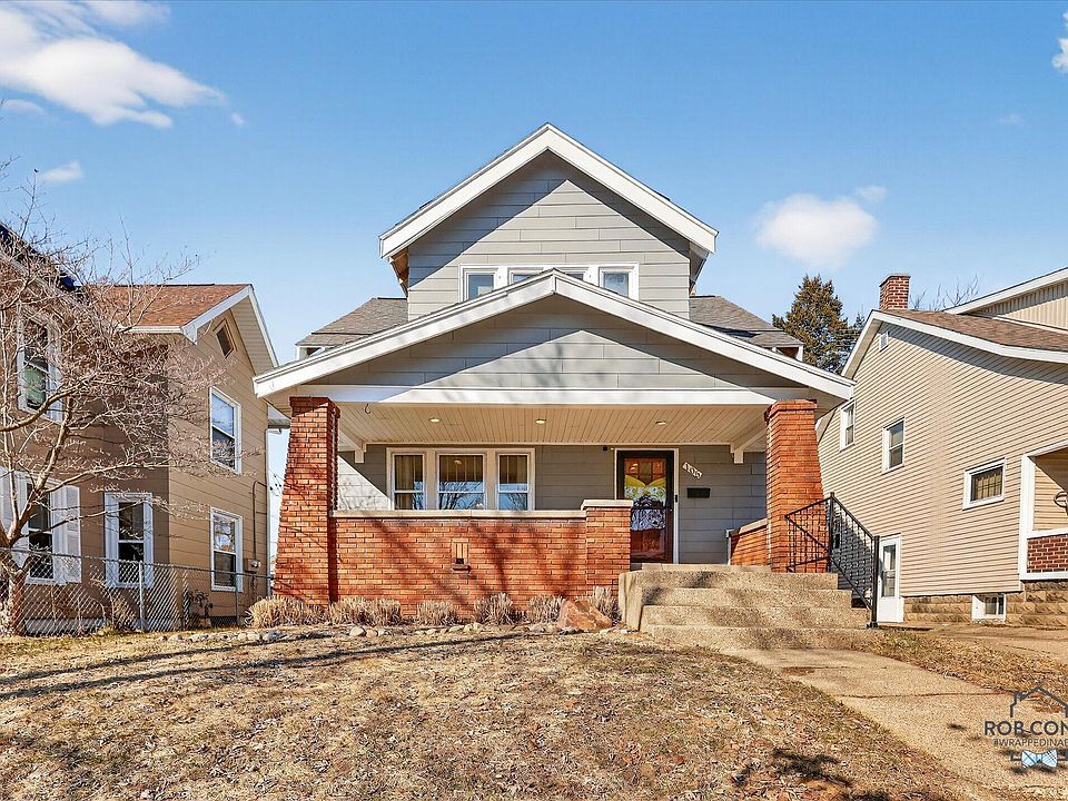 1st image of 105 Dean St NE