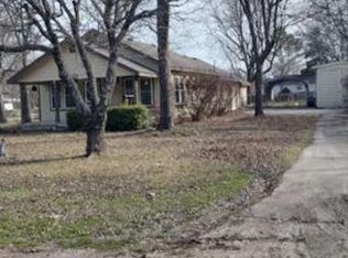 300 S 7th St, Davis, OK 73030