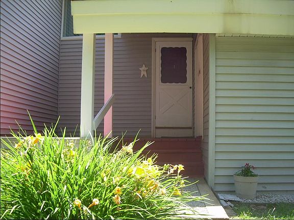 Entryway from outside