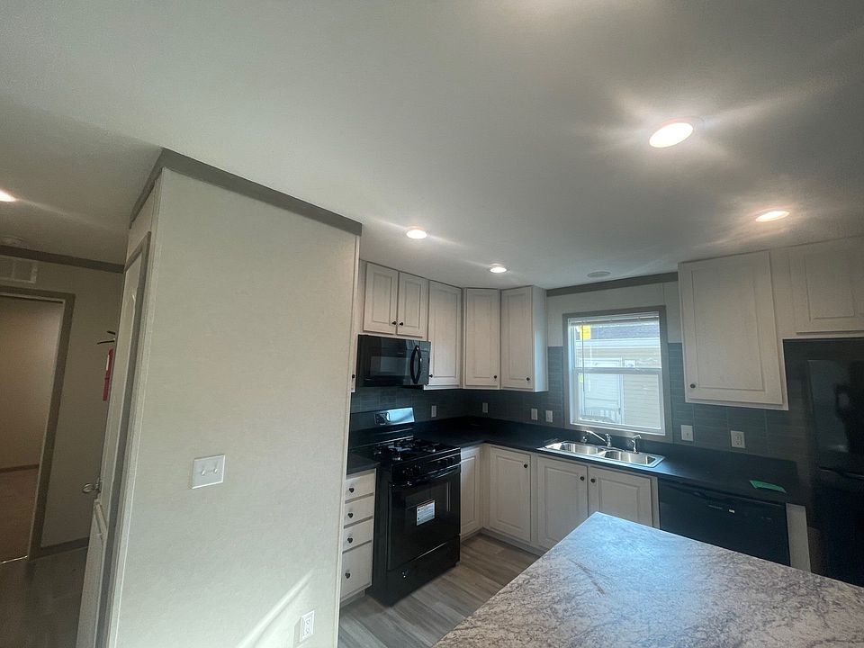 1st image of 9910 Geraldine St #260