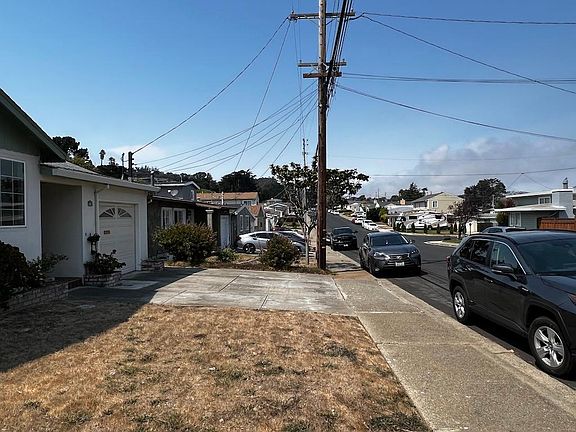 4th image of 905 Newman Dr