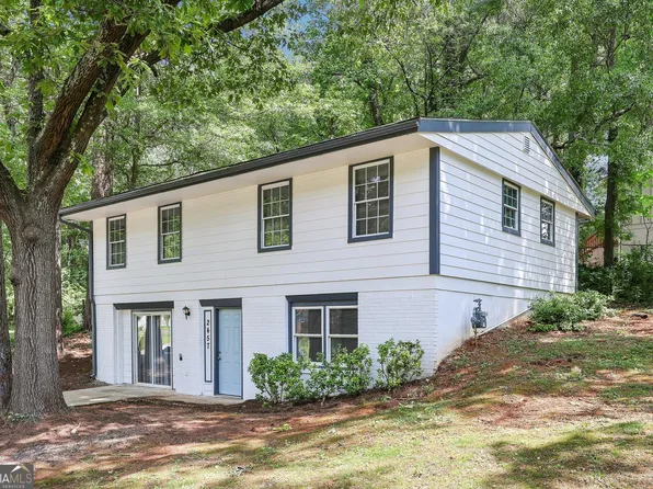 2457 Shiloh Dr, Decatur, GA 30034