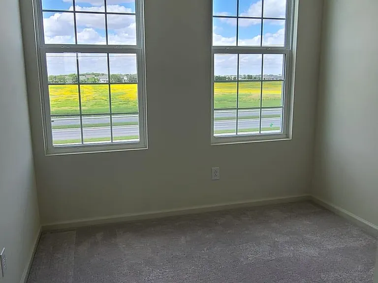 1806 Blenker Dr — Photo 27