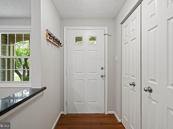 5th image of 8572 Blackfoot Ct