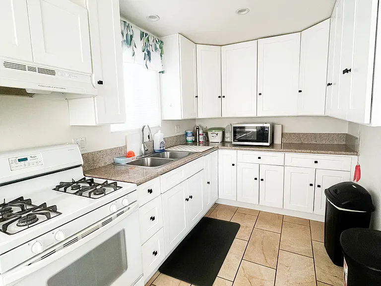 4817 S Gramercy Pl #4 — Photo 4