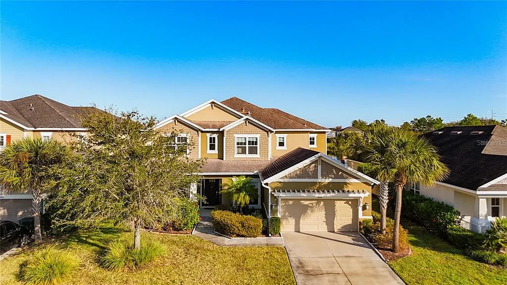 5 bed, 5.5 bath, 4761 sqft, $5,000 — Photo 3