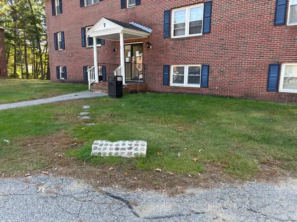 21 Folly Mill Ter Unit 6A, Seabrook, NH 03874