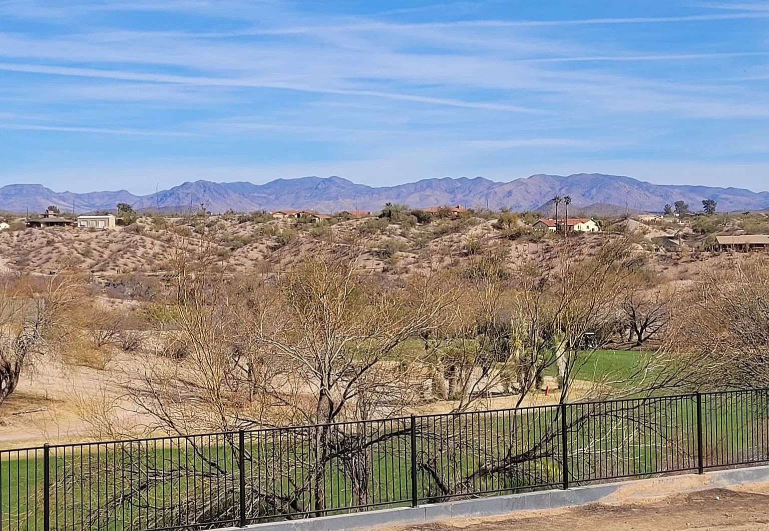 3 bed, 2.0 bath, 1619 sqft, $2,200 — Photo 2