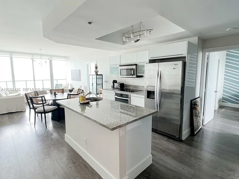 888 Biscayne Blvd #4005 — Photo 3