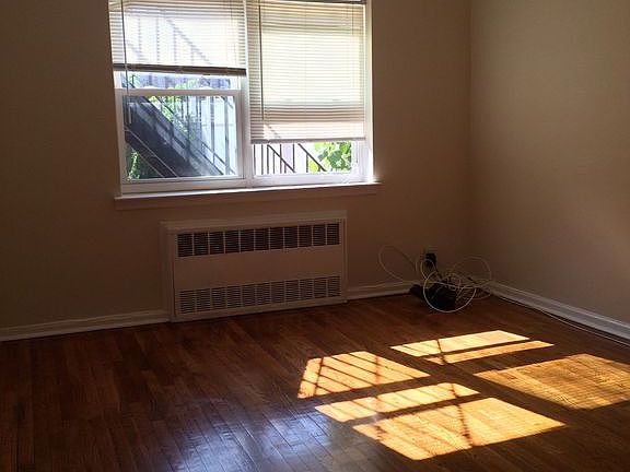 2nd image of 2548 72nd St #2