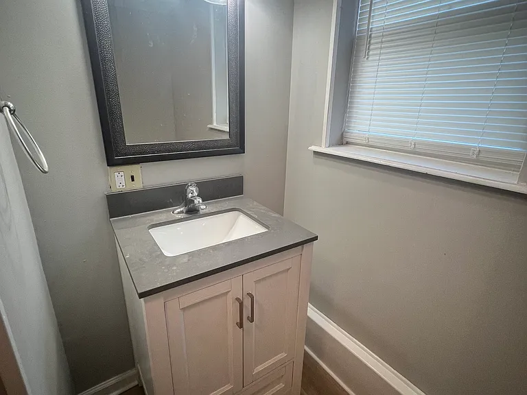 310 New St #1 — Photo 9