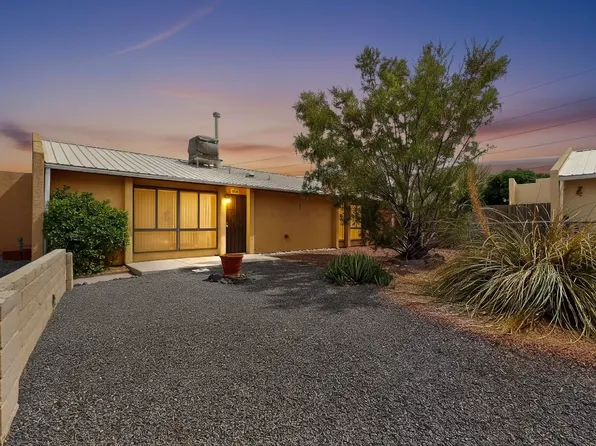 440 Salazar Ct SE, Albuquerque, NM 87102