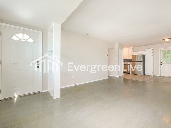 2nd image of 112 Lewis Dr