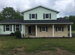 2211 Carter Rd, Fairport, NY 14450