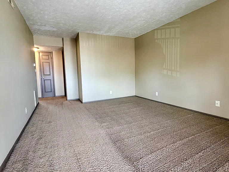 18003 Knox St #1 — Photo 4