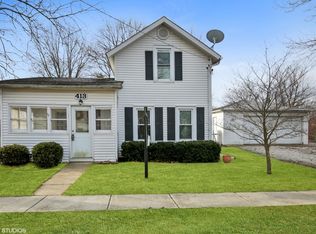 413 W Pierce St, Elburn, IL 60119