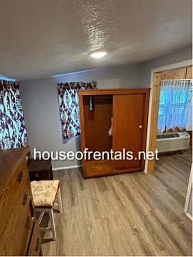 209 S Royal St — Photo 6