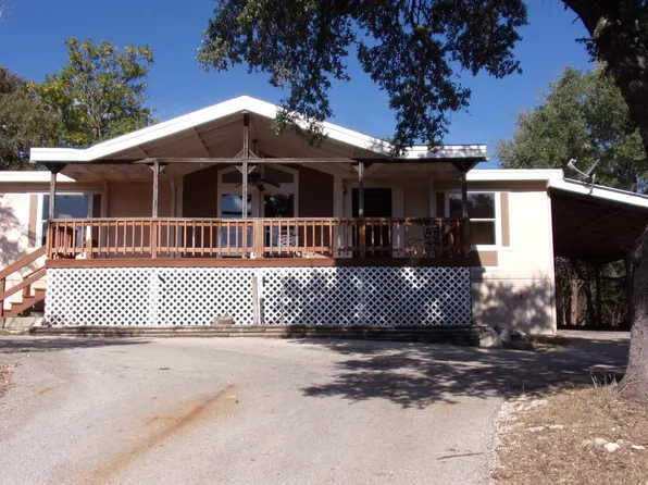 252 SIR WINSTON DR, Canyon Lake, TX 78133