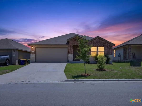 325 Jacquard Ct, Troy, TX 76579