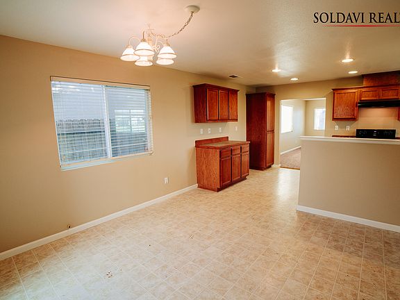 4th image of 4398 Briggs Ln