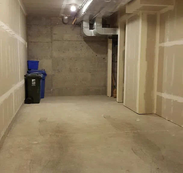 2106 Yakima Ct — Photo 16