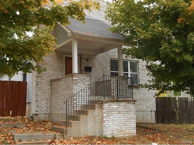 1st image of 1423 Montclair Ave