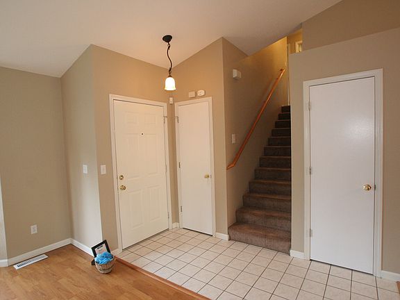 5th image of 3601 Banbury Pl SE