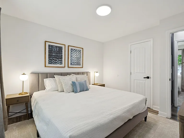 1013 Brink Pl — Photo 16