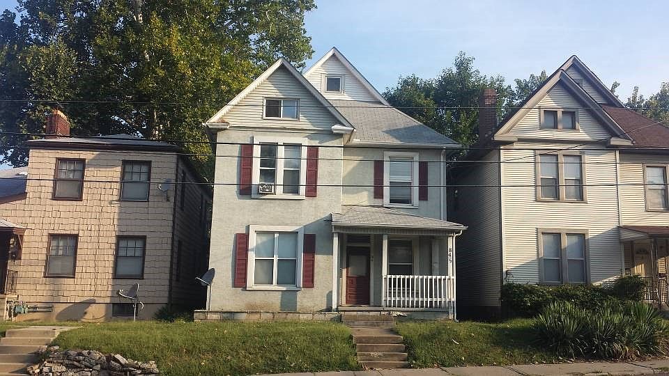 1st image of 84 1/2 W Dodridge St