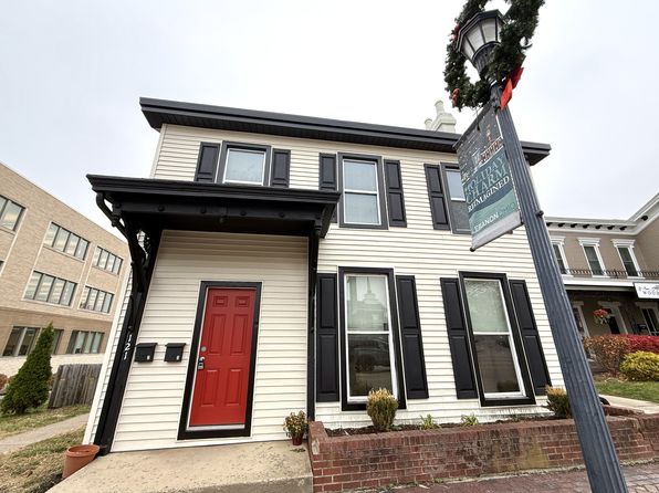 121 N Broadway St #2