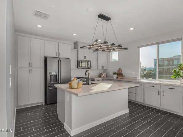 1250 N ABBEY Lane #284, Chandler, AZ 85226