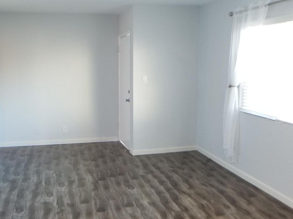 1st image of 11981 Nebraska Ave #7