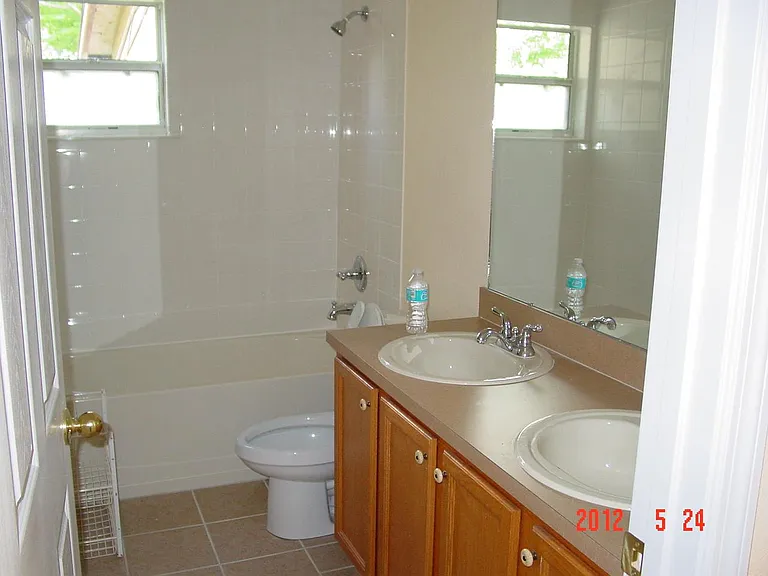 2805 Paine Ln — Photo 8