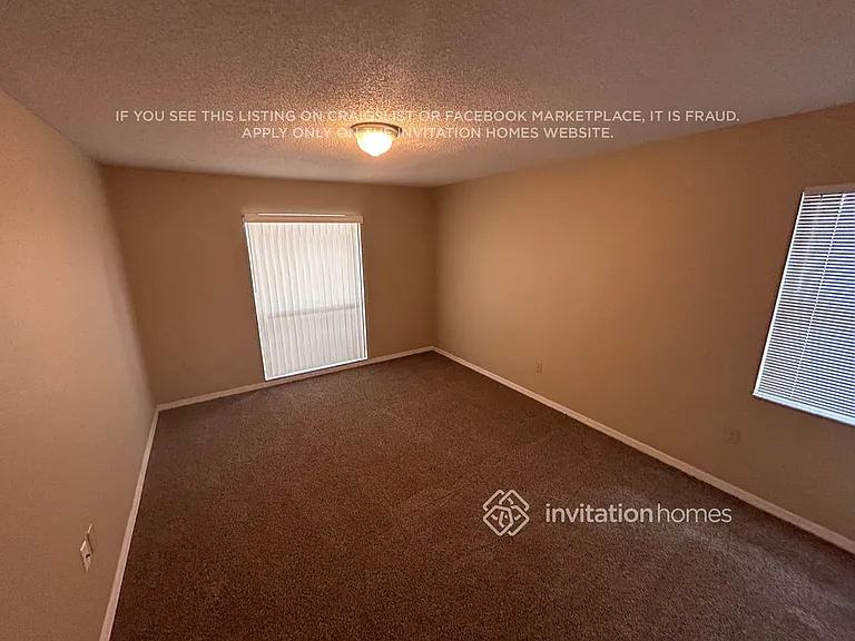 5697 Country Lakes Dr — Photo 8