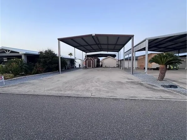 1916 W Bogey Dr, Mission, TX 78572