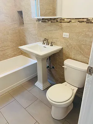 Rented by Voro New York | media 6