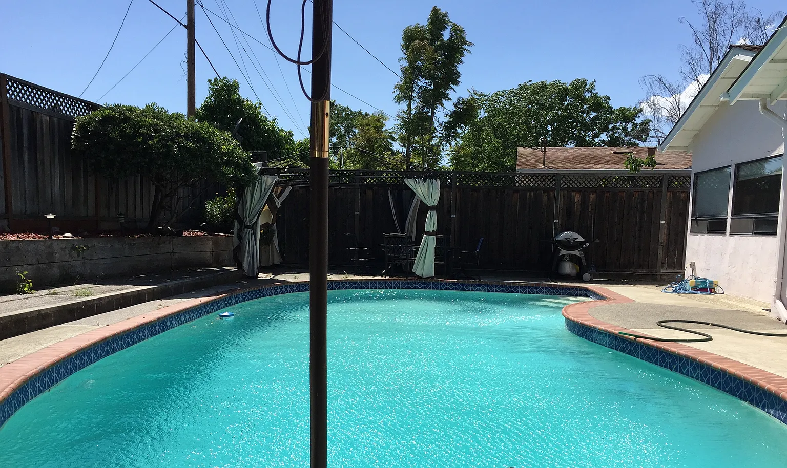 816 Sharon Ct photo 1