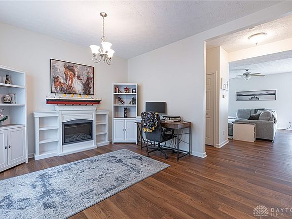 4th image of 3252 Witherspoon Dr