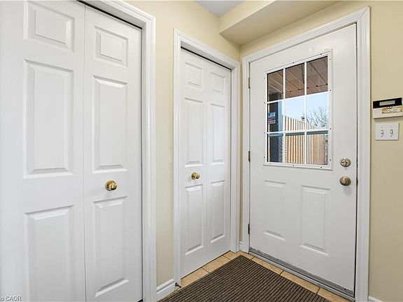 5th image of 87 Ralgreen Cres