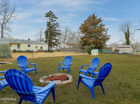 68 Sloop Creek Road, Bayville, NJ 08721